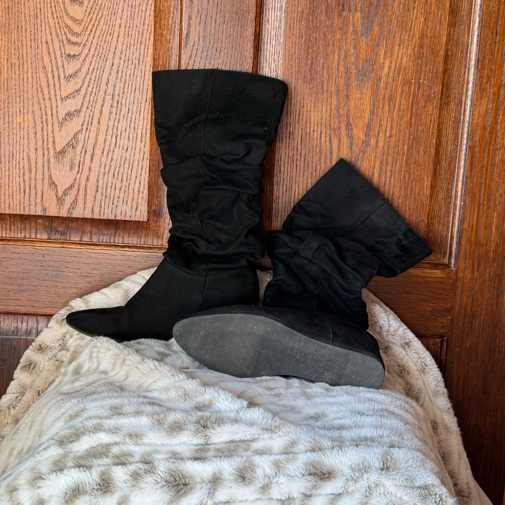 Just Fab suede-like black boots